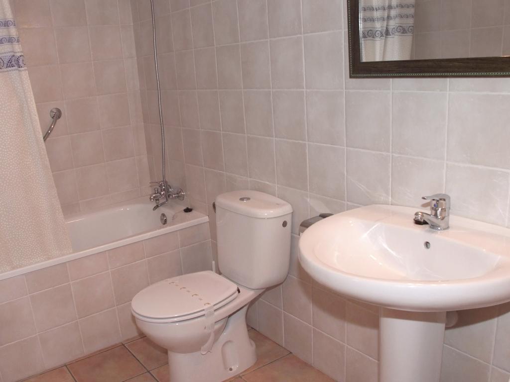 Apartamentos Cal Ratero Maçanet de Cabrenys Δωμάτιο φωτογραφία