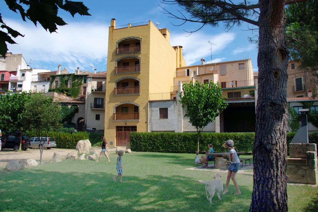 Apartamentos Cal Ratero Maçanet de Cabrenys Δωμάτιο φωτογραφία